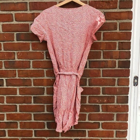 Gap Factory Pink Floral Tie Waist Romper - Picture 5 of 5